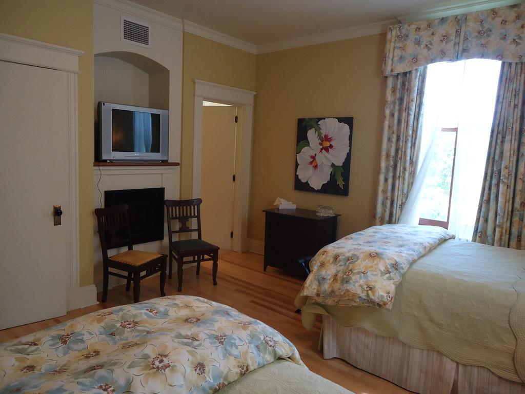 Hotel Maison Tait House Shediac Zimmer foto