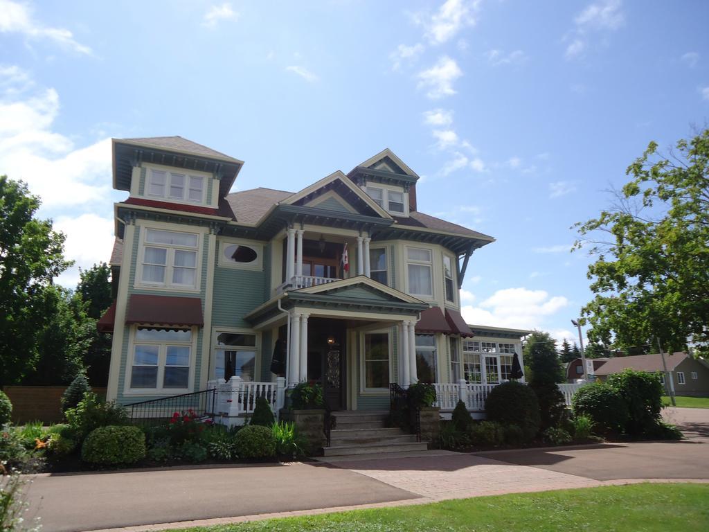 Hotel Maison Tait House Shediac Exterior foto