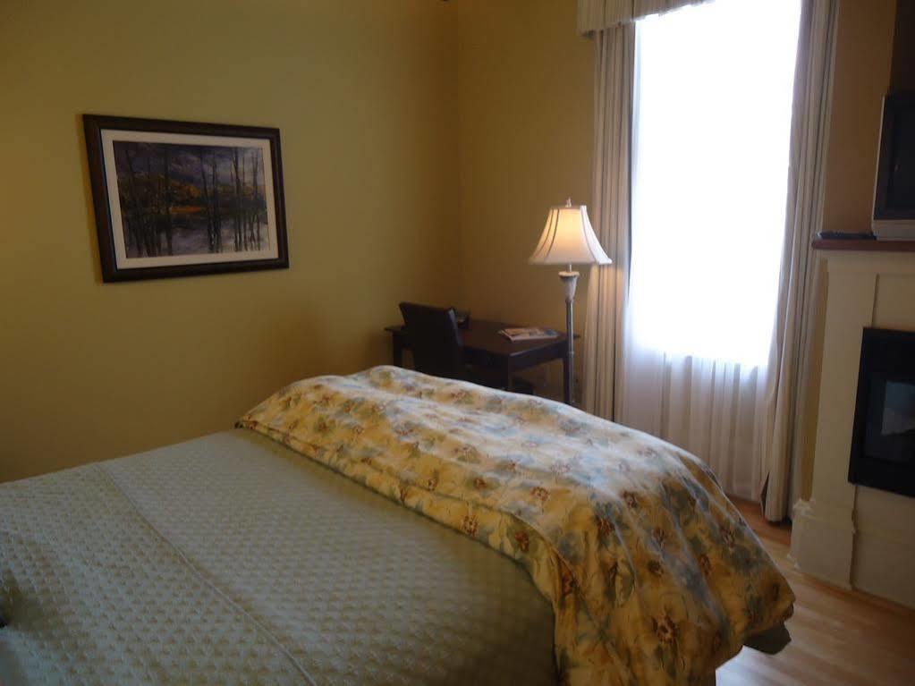 Hotel Maison Tait House Shediac Exterior foto