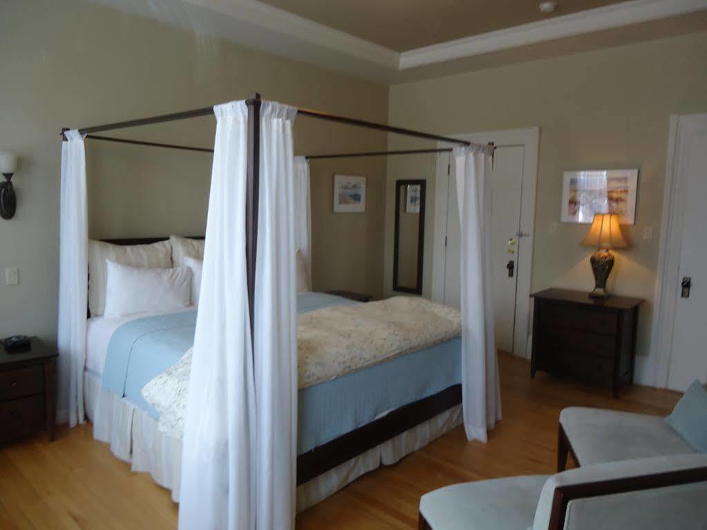 Hotel Maison Tait House Shediac Exterior foto